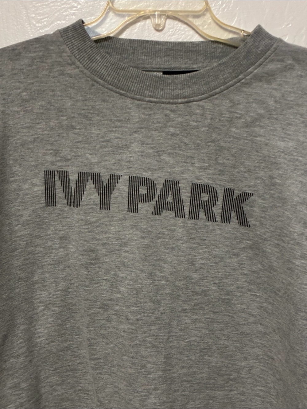 IVY PARK Gray Oversized Logo Crewneck Sweatshirt- Large - Picture 3 of 7